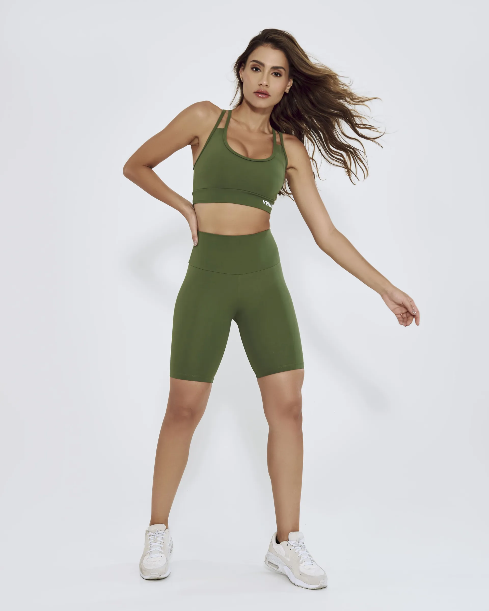 Bermuda Basic Verde Militar