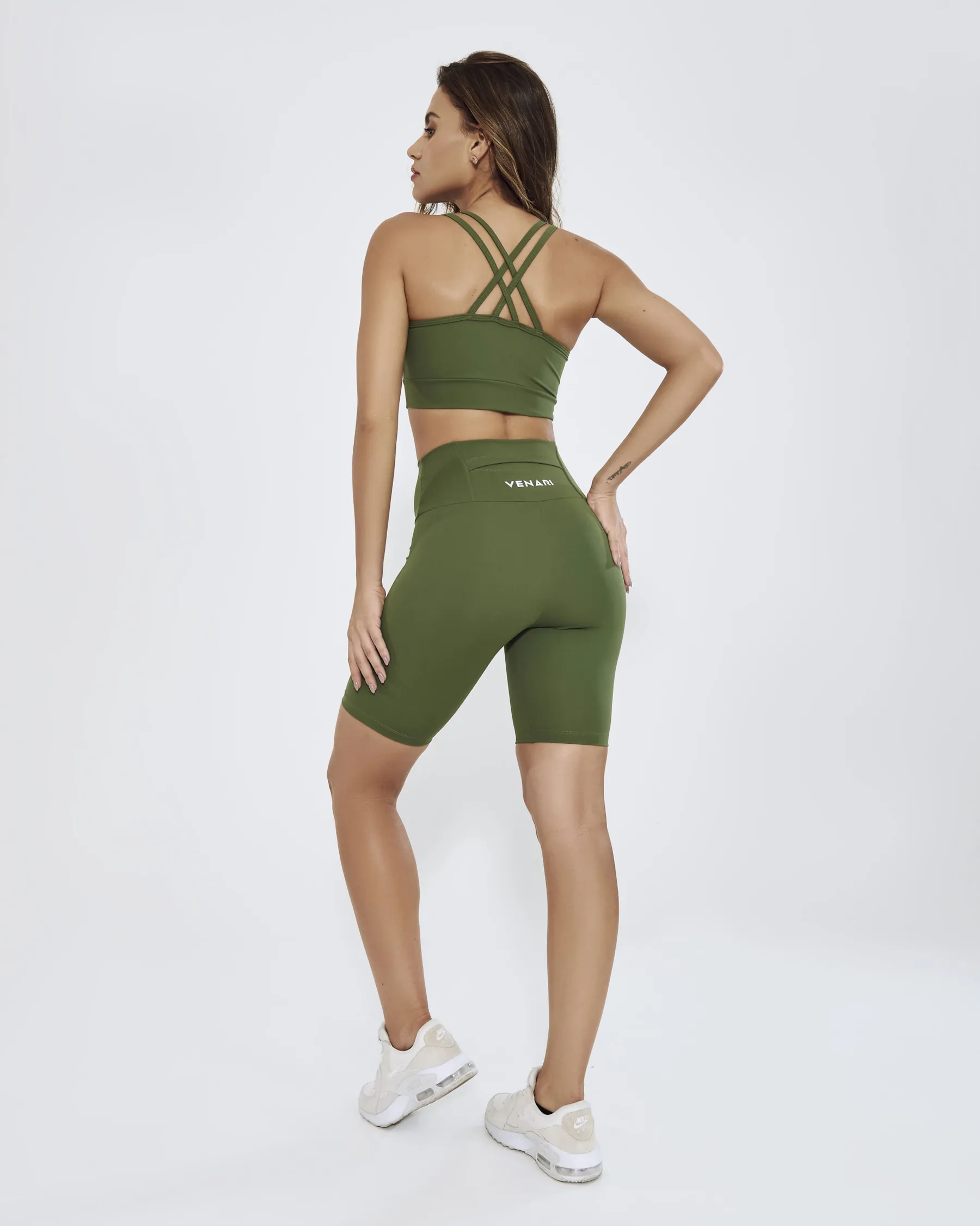 Bermuda Basic Verde Militar