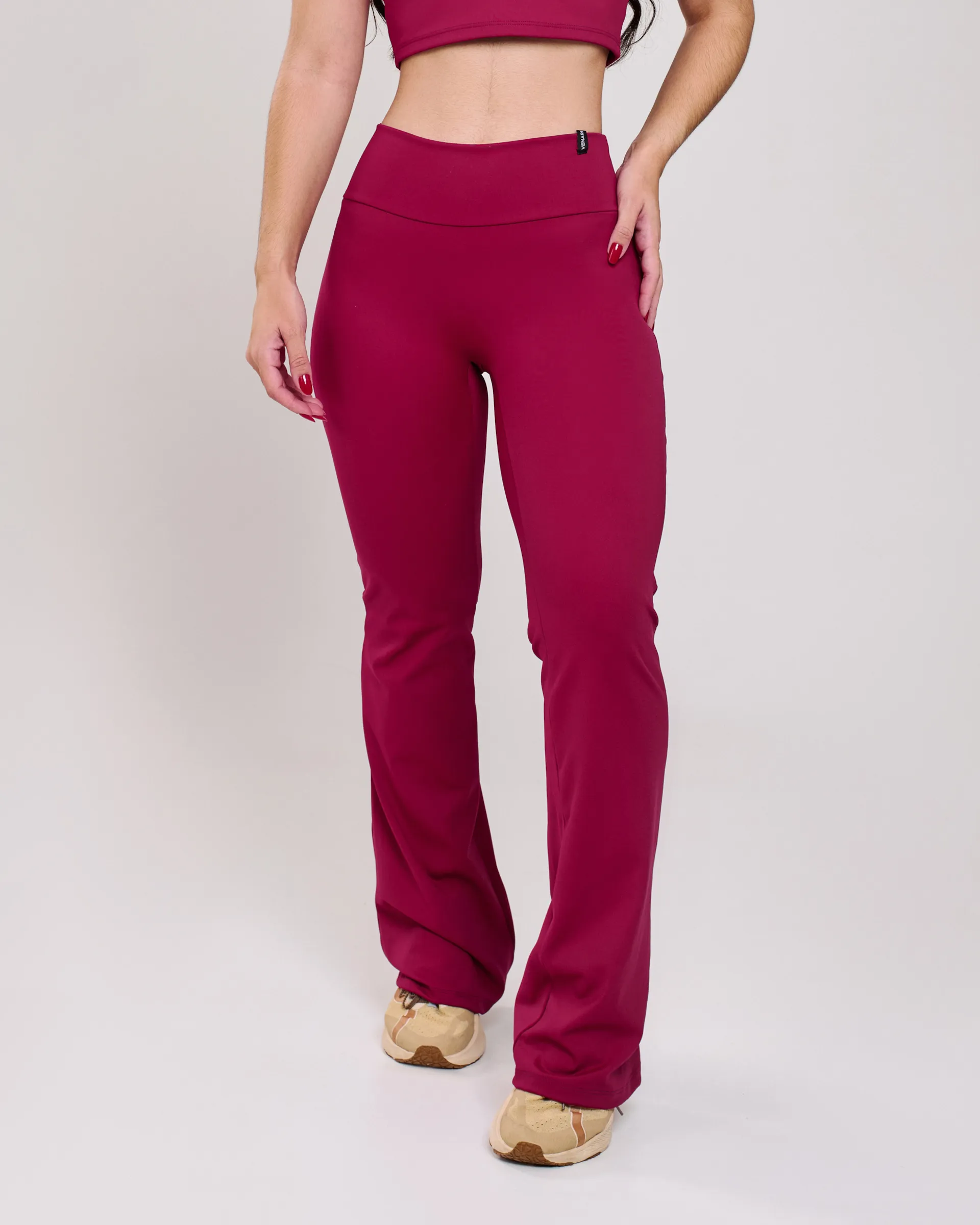 Calça Flare Gab Cereja