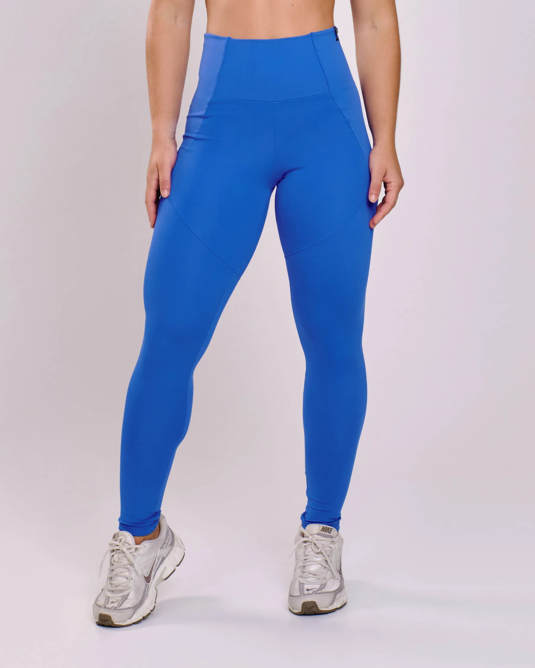 Calça Legging Recorte Com Bolso Azul Royal Ju Mamute